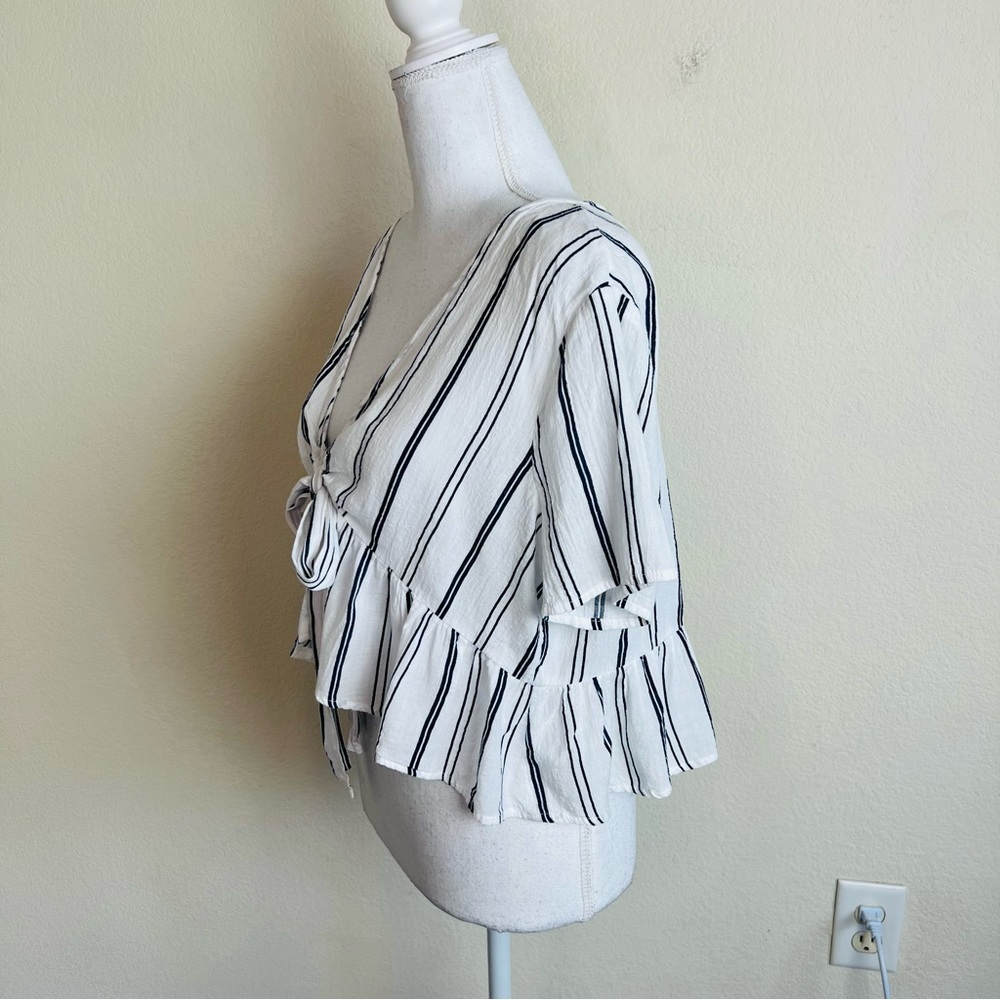 L.A. Hearts White &  Blue Pin Striped Peplum Ruffle Self Tie Crop Top Blouse - Picture 3 of 8